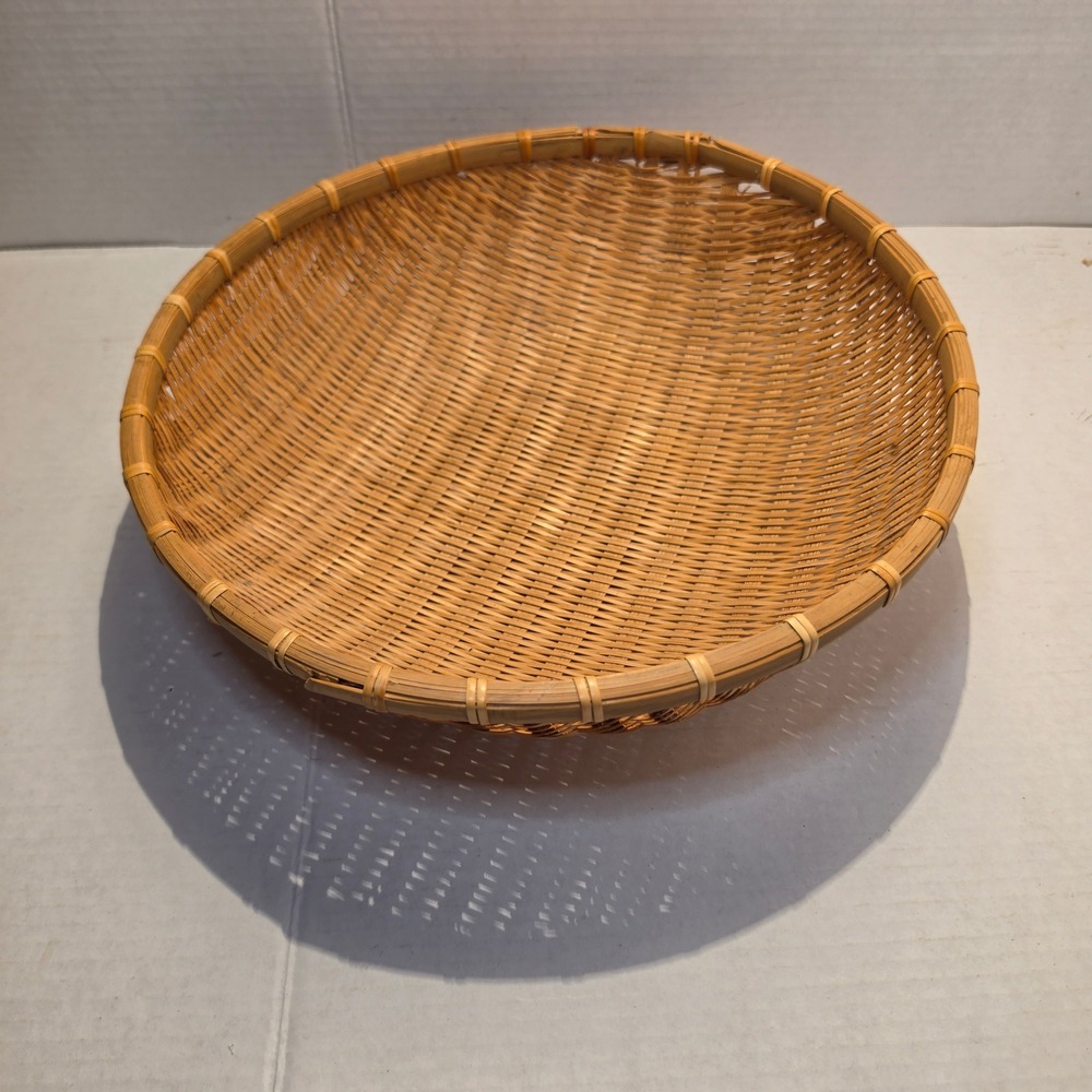 Vintage Woven Bamboo Basket Round Shallow Fruit Bowl Centerpiece 12.5 Inch